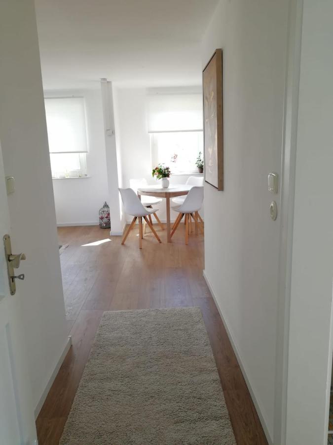 نويشتات أن در آيش Frisch Renoviert Mit Dachterrasse - Geniesse Ruhe Und Grun Nahe Neustadt Aisch المظهر الخارجي الصورة