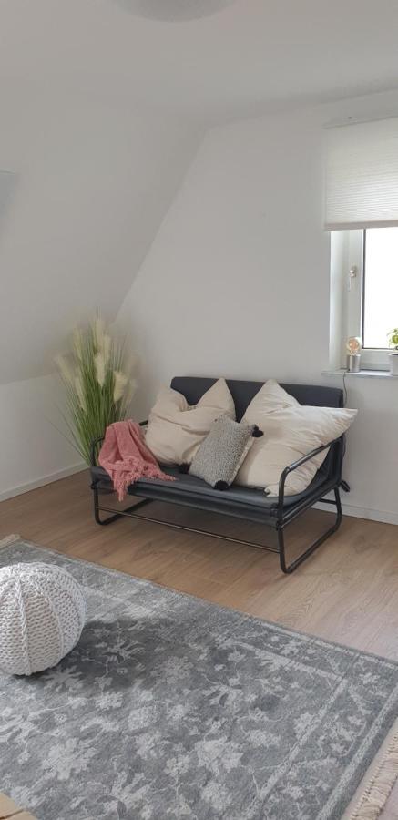 نويشتات أن در آيش Frisch Renoviert Mit Dachterrasse - Geniesse Ruhe Und Grun Nahe Neustadt Aisch المظهر الخارجي الصورة