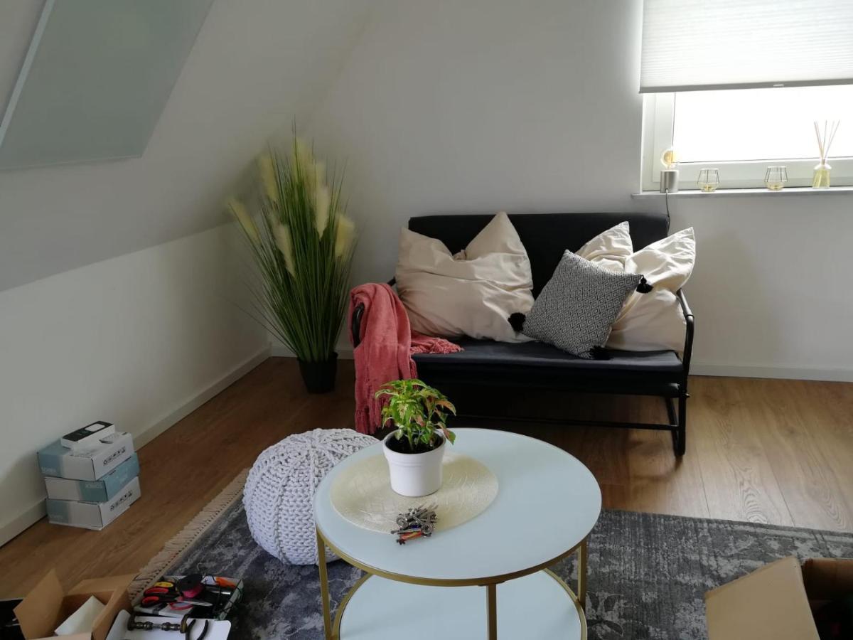 نويشتات أن در آيش Frisch Renoviert Mit Dachterrasse - Geniesse Ruhe Und Grun Nahe Neustadt Aisch المظهر الخارجي الصورة