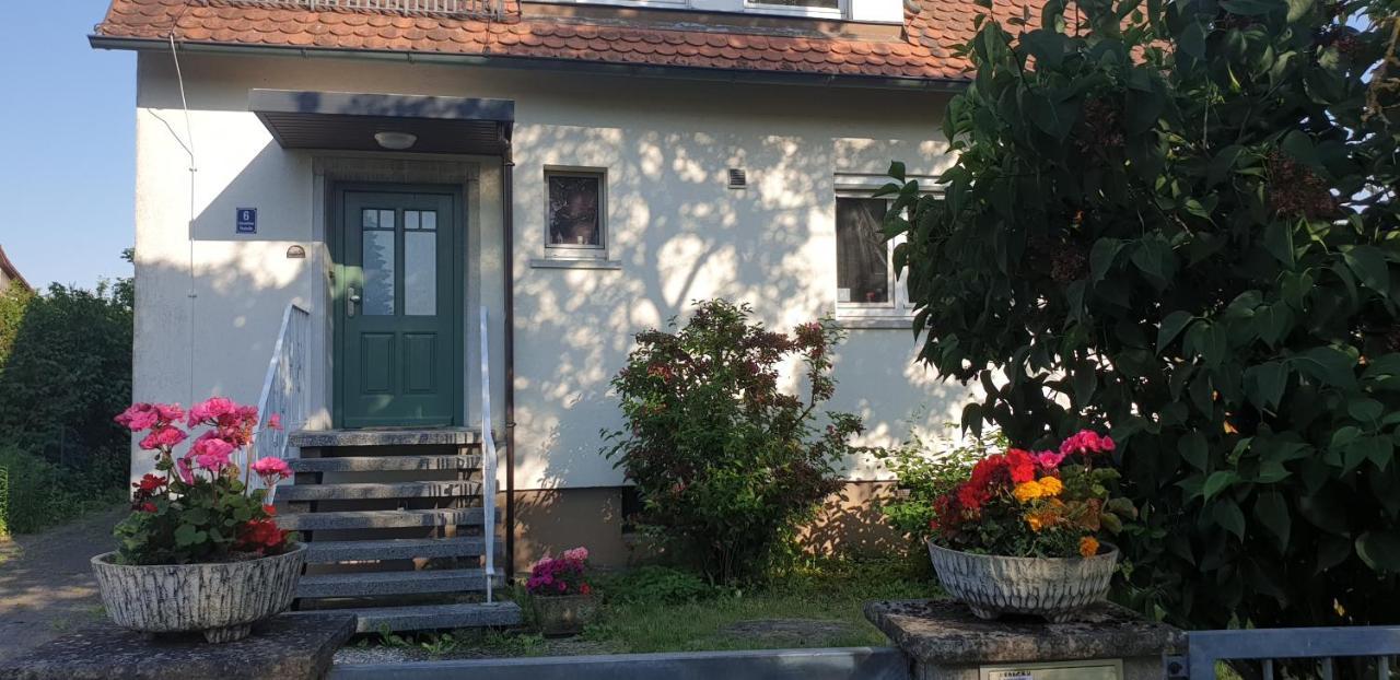 نويشتات أن در آيش Frisch Renoviert Mit Dachterrasse - Geniesse Ruhe Und Grun Nahe Neustadt Aisch المظهر الخارجي الصورة